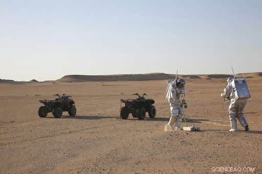 International Scientists Simulate Mars Mission in Oman s Desert