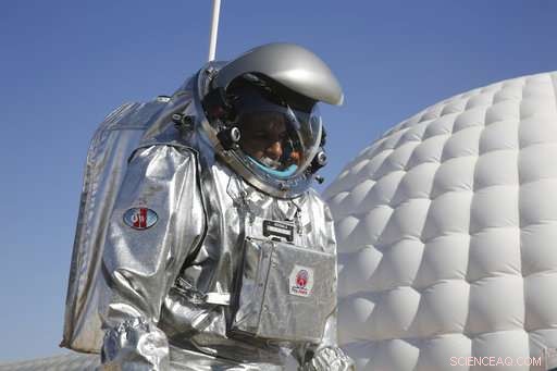 International Scientists Simulate Mars Mission in Oman s Desert