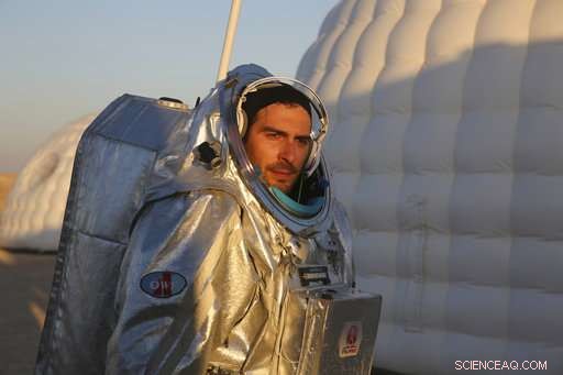 International Scientists Simulate Mars Mission in Oman s Desert