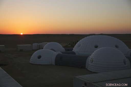 International Scientists Simulate Mars Mission in Oman s Desert
