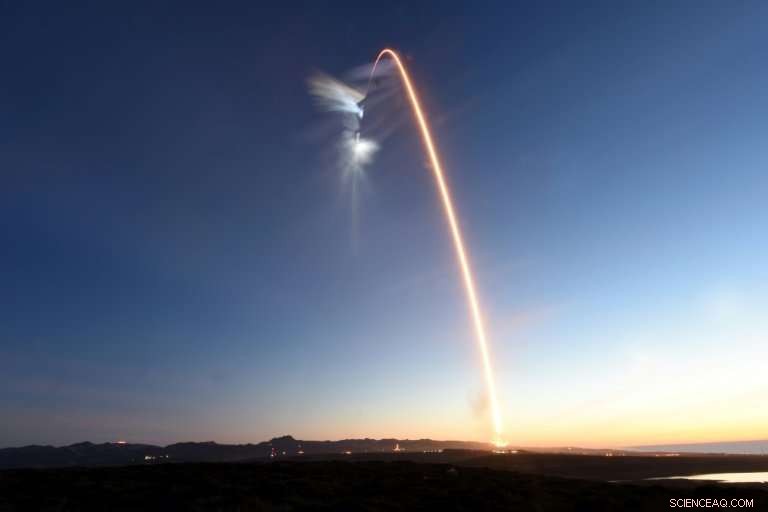 SpaceX Deploys New Iridium Satellite Payload – Falcon 9 Launch Success (Update)