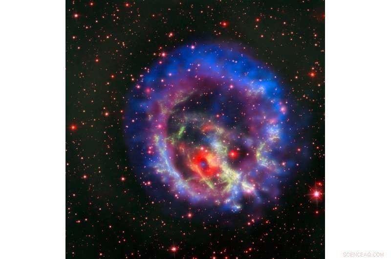 Dead Star Illuminated by Light Rings: Stunning New Image from the Small Magellanic Cloud