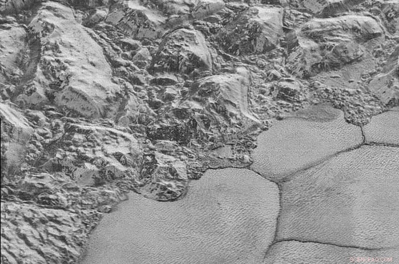 Scientists Uncover the Secrets of Pluto s Dune Fields
