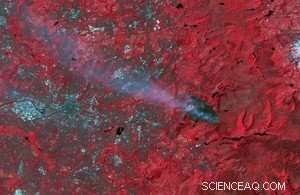 Satellite Imagery Maps Saddleworth Moor Fire to Aid Emergency Response