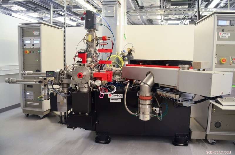 Ancient Meteorites Reveal the Solar System’s First Organic Chemistry