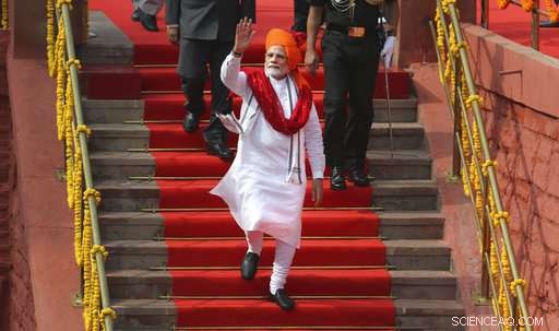 India Sets 2022 Target for First Manned Spaceflight, PM Modi Declares