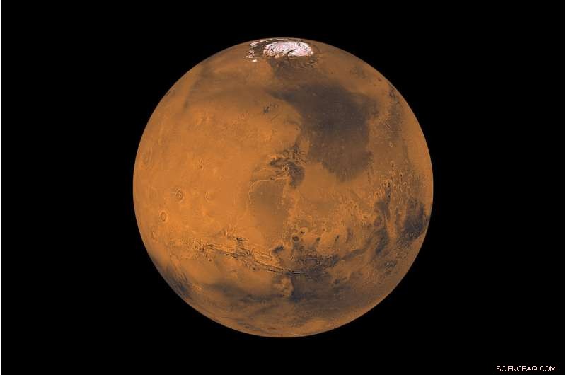 Ex-Mars Program Director Analyzes Recent Discoveries on the Red Planet