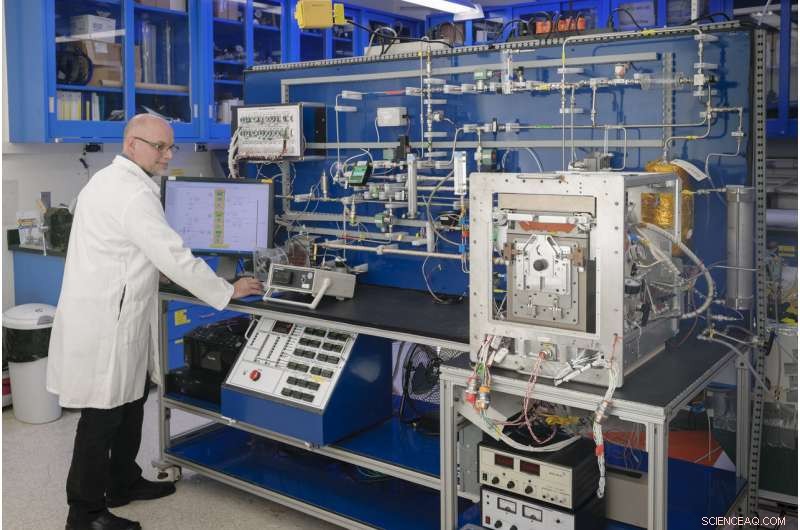 NASA s Heat Melt Compactor: Revolutionizing Space Waste Management