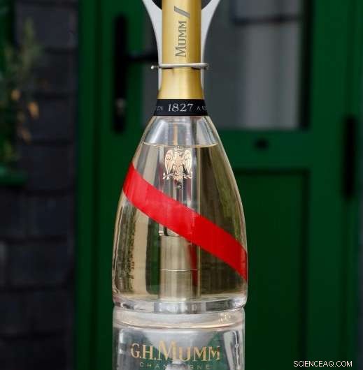 Zero‑Gravity Champagne: Innovative Bottle Lets Space Tourists Sip Bubbly in Orbit
