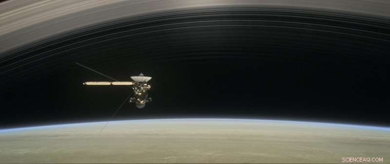 Cassini’s Final Orbits Deliver Groundbreaking Insights on Saturn
