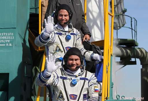 US and Russian Astronauts Safely Return After Soyuz Rocket Failure
