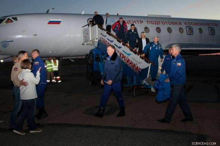 Soyuz Launch Failure: Astronauts Detail Emergency Landing and G-Force Impact