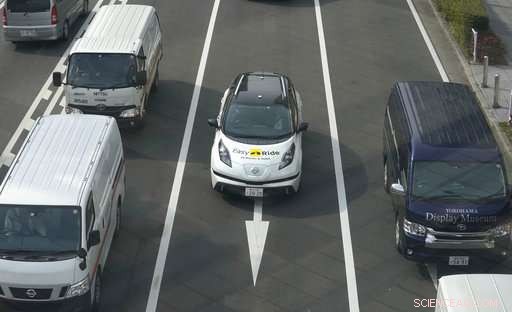 Nissan Launches Real-World Tests of Semi-Autonomous Easy Ride Vehicles