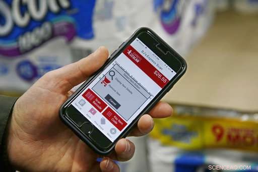 Retailers Accelerate Scan‑and‑Go Technology, Driving Shopper Adoption