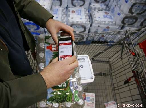 Retailers Accelerate Scan‑and‑Go Technology, Driving Shopper Adoption
