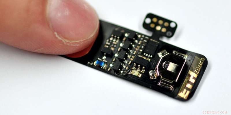 Zero‑Power Touch Communication Receiver on Flexible PCB