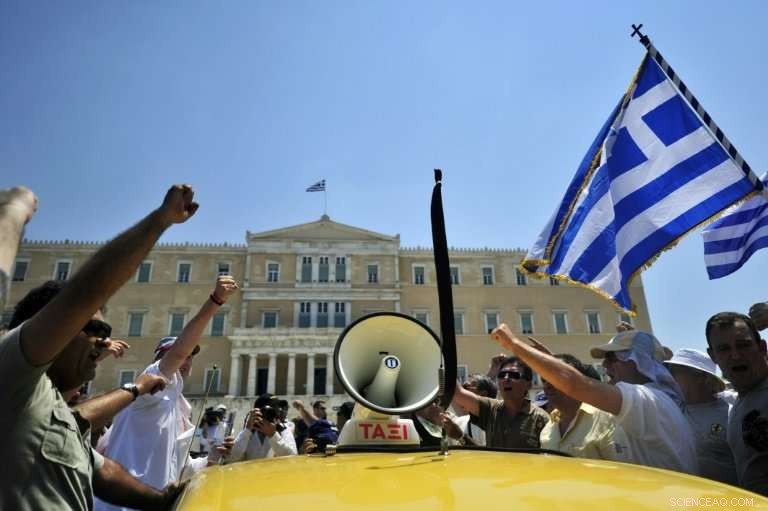 Athens Taxi Drivers Strike Over Uber Competition