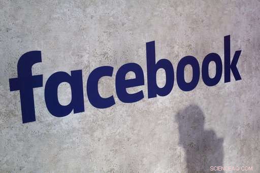 Facebook Faces Growing Crisis Over User Data Privacy