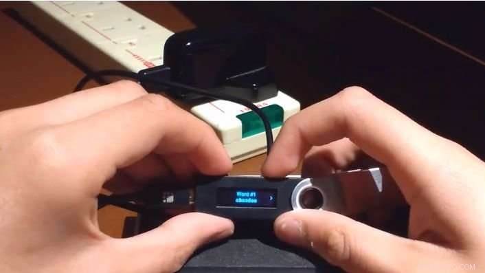 15-Year-Old Exposes Vulnerability in Ledger Hardware Wallets