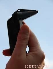 From Stars to Streams: How a Smartphone App Turns Citizens into Water Quality Inspectors