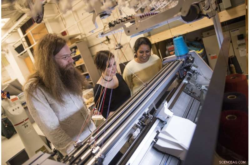 AI-Driven Software Transforms 3D Models into Precise Knitting Instructions