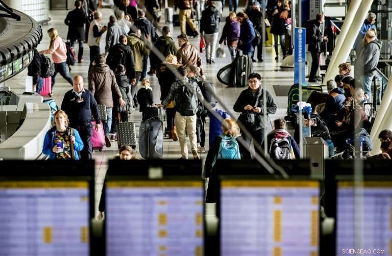 System Failure Delays Half of European Flights