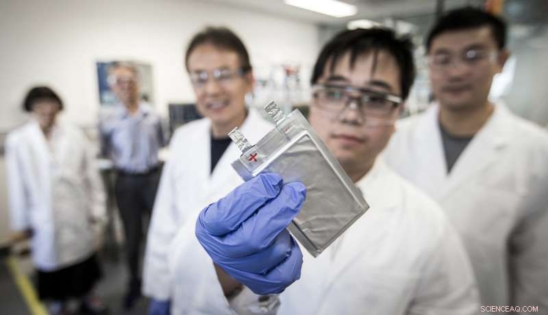 Revolutionary Sodium‑Ion Battery Outperforms Current Technologies