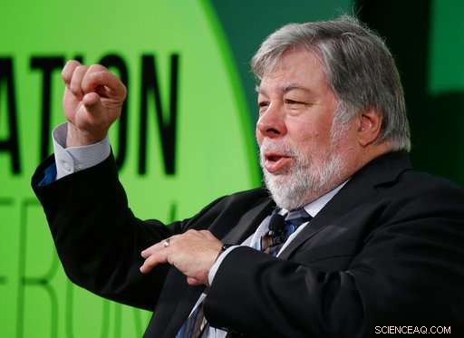 Steve Wozniak shuts down Facebook account to protest privacy crisis