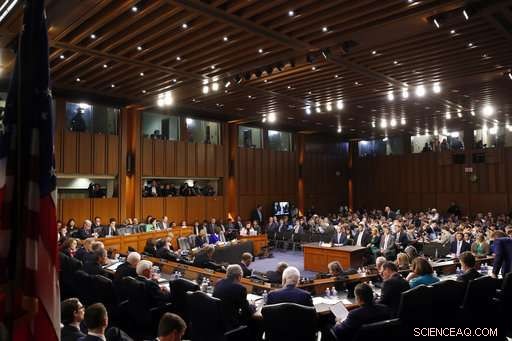 Facebook CEO Zuckerberg Issues Apology Over Privacy Failures