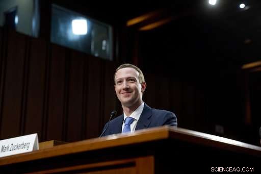 Facebook CEO Zuckerberg Issues Apology Over Privacy Failures