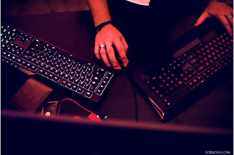 How the Public Can Strengthen Australia s Defense Against Cyber Attacks