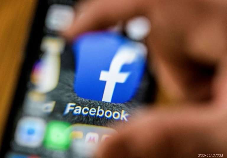 Russia to Investigate Facebook Amid Telegram Ban