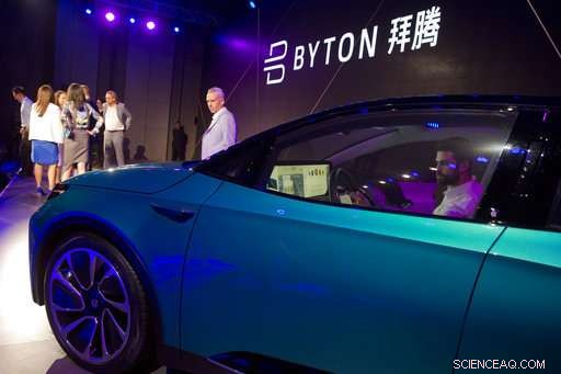 China Auto Show Highlights Industry’s Drive Toward Electric Vehicles
