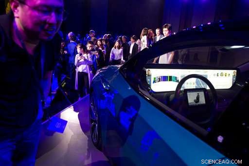 China Auto Show Highlights Industry’s Drive Toward Electric Vehicles