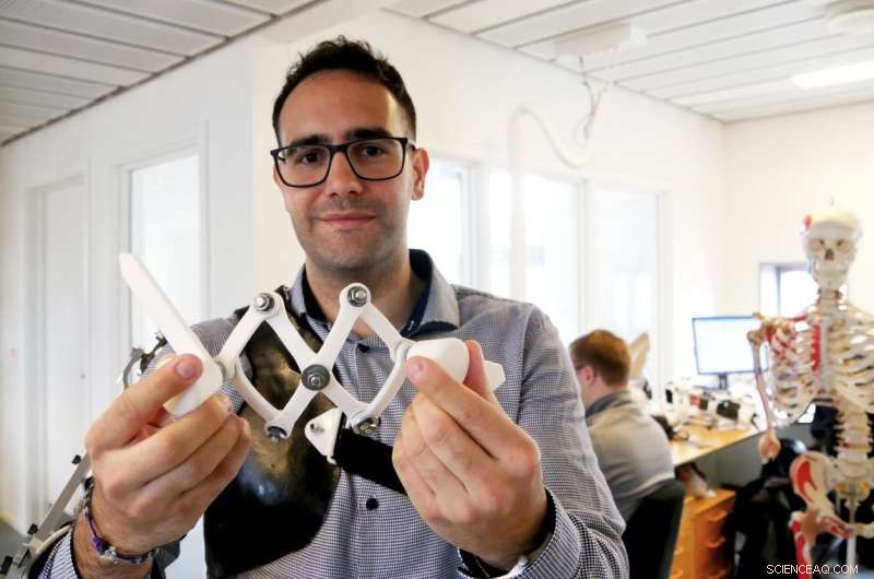 Revolutionary Exoskeleton Joint Boosts Shoulder & Hip Support