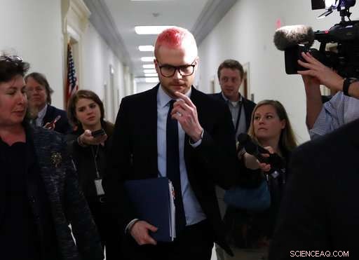 House Democrats Meet with Cambridge Analytica Whistleblower on Data Misuse