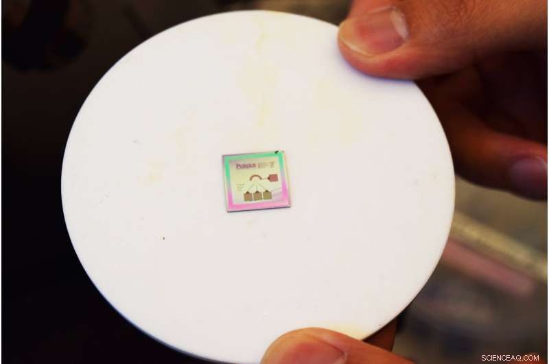 Enhanced Electrode Design Boosts Neurostimulation Accuracy for Small Targets