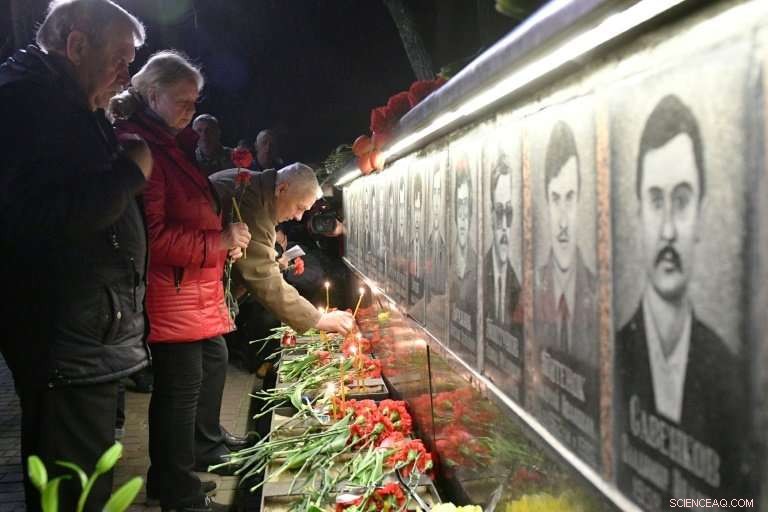 Ukraine Declares Chernobyl a Persistent Wound 32 Years After the Disaster