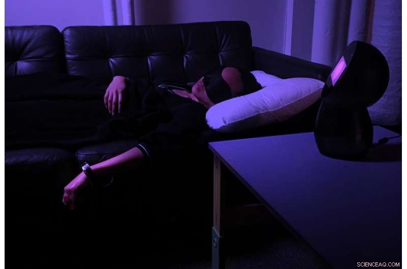 Revolutionary Sleep Tech: Guiding Hypnagogic Micro‑Dreams