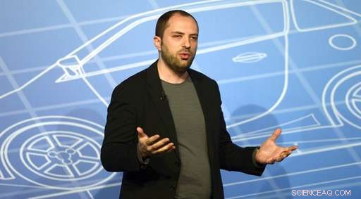 WhatsApp Co‑Founder Jan Koum Announces Departure from Facebook Over Privacy Concerns