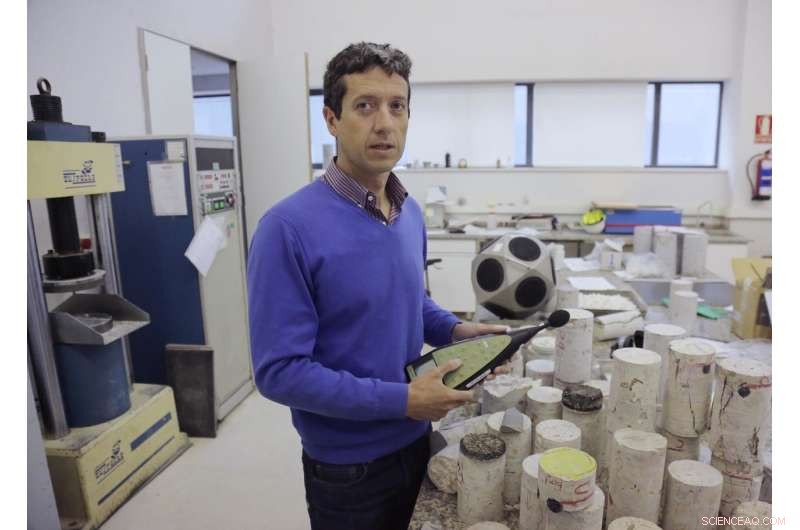 Enhancing Acoustic Performance of Building Materials: A Cost‑Effective Sample‑Based Measurement Method