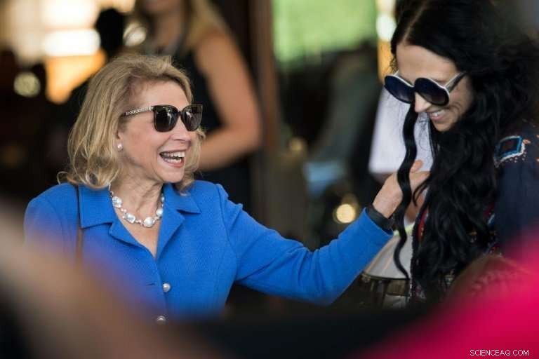 CBS Files Lawsuit to Halt Shareholder-Mandated Merger with Viacom