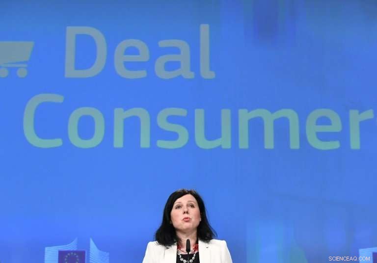 EU Data Laws Set to Strengthen Privacy After Facebook Scandal