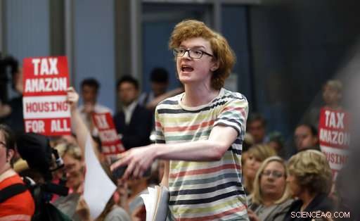 Seattle Approves Corporate Tax on Amazon, Starbucks to Fund Homelessness Services