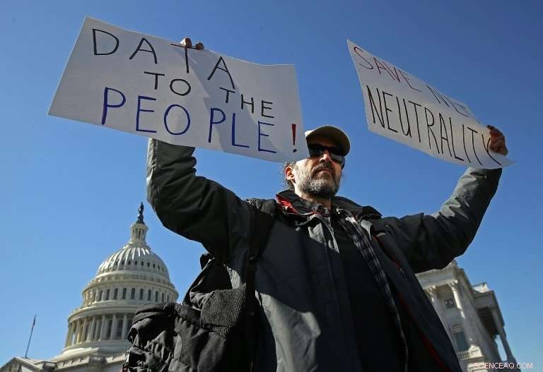 US Senate Approves Reinstatement of Net Neutrality Rules