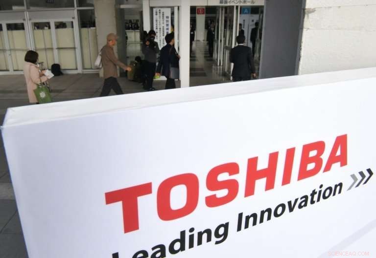 Toshiba Secures China Approval to Sell Chip Unit to Bain Consortium