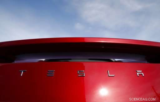 FACT CHECK: Examining Tesla’s Safety Claims