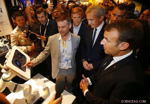 Macron Aims to Position France as Europe s Tech Hub