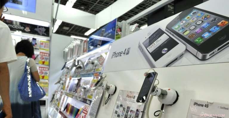 Jury Orders Samsung to Pay Over $500M for iPhone Design Infringement