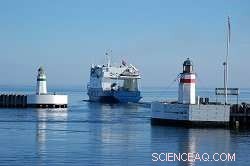 Revolutionary All‑Electric Ferry Promises Greener Sea Travel